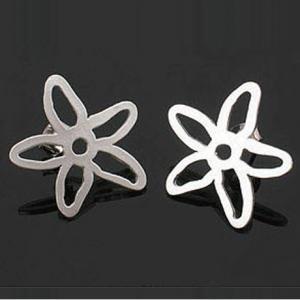 Silver Earrings Flower Pattern Hollow Design