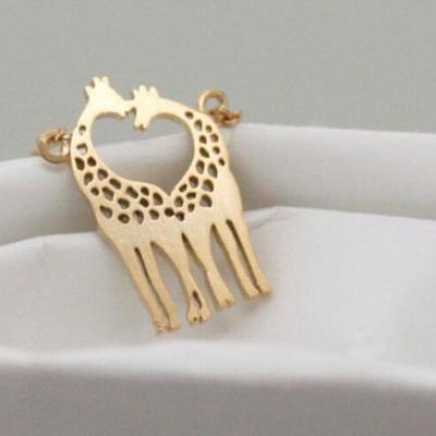 Animal Simple Silver Gold Love Giraffes Pendant Necklace Heart Stainless Steel Necklaces