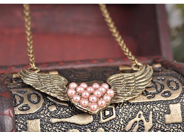 Vintage Pink Pearl Heart Wings Necklace Chain Style Jewelry