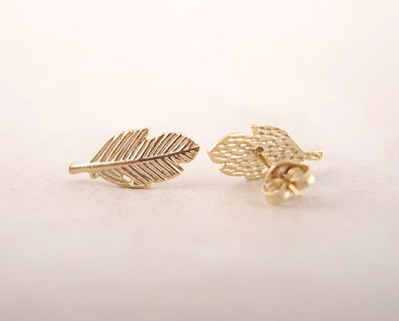 Trendy Fallen Leaves Studs Earrings For Women Fashion Women Feather Earrings Jewelry In Color Gold/silver/rose Gold